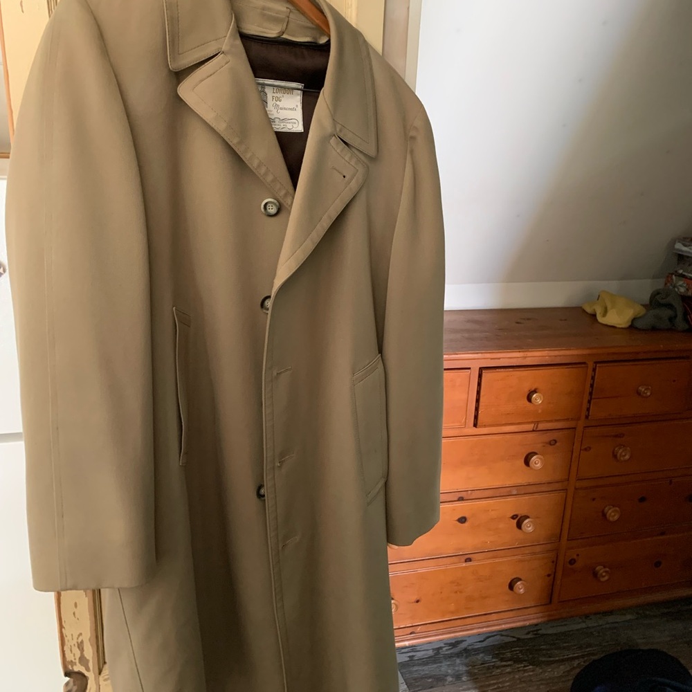 London Fog Men's Classic Tan Trench Coat